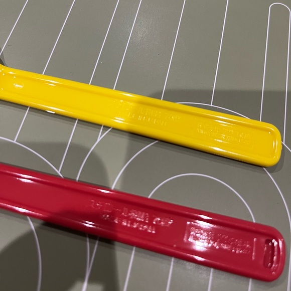 Hello Kitty Spoon and Fork Plastic Lunch Box Picnic Set Cutlery Sanrio Japan NEW - Picture 5 of 7